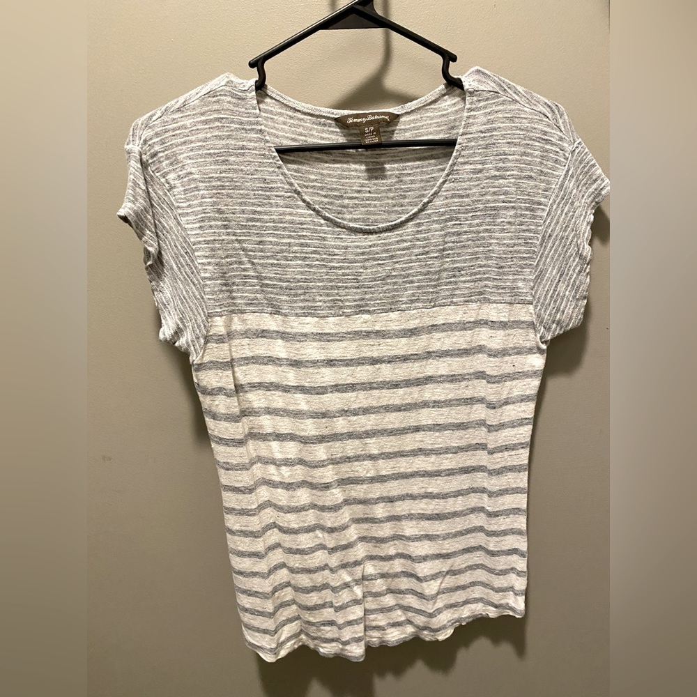 TOMMY BAHAMA women’s short sleeves top